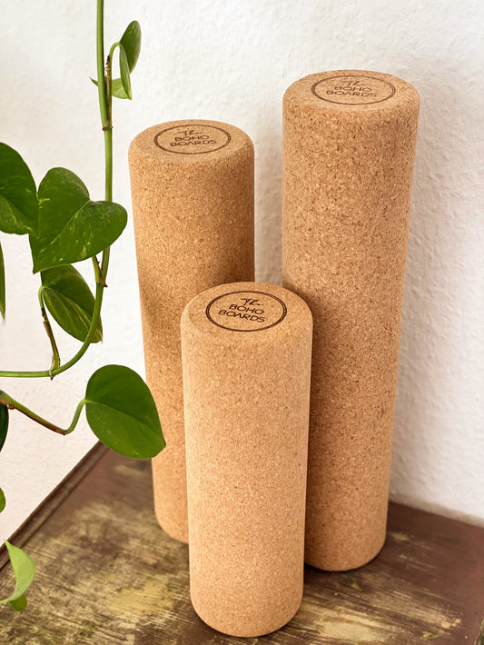 3 Nachhaltige Korkrollen in verschiedenen Längen mit The Boho Boards Logo